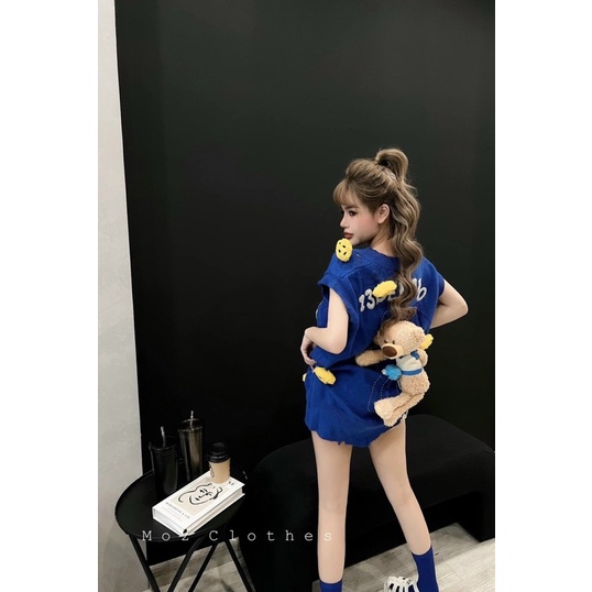 Áo gile len 13de marzo lưng đính gấu bông