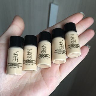 Kem nền Nars minisize
