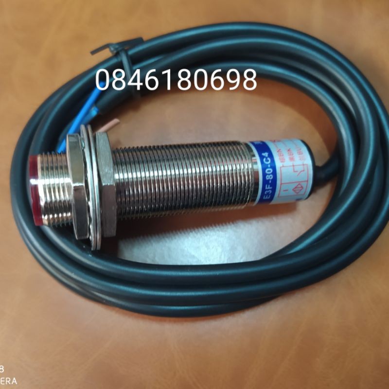 Cảm biến quang E3F-80-C4