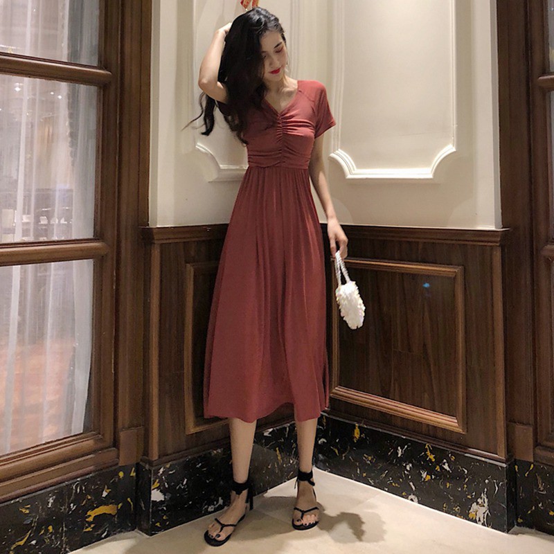 Đầm midi nữ dáng chữ A cổ V tay ngắn phong cách Hàn Quốc | BigBuy360 - bigbuy360.vn