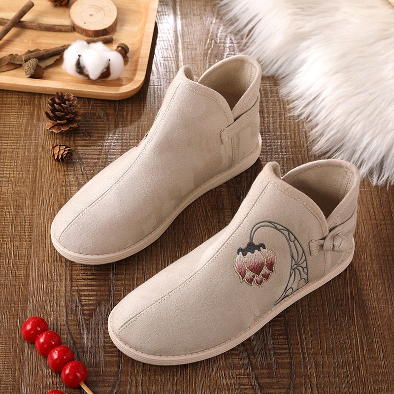 TAM10 Boot vải thêu hoa sen