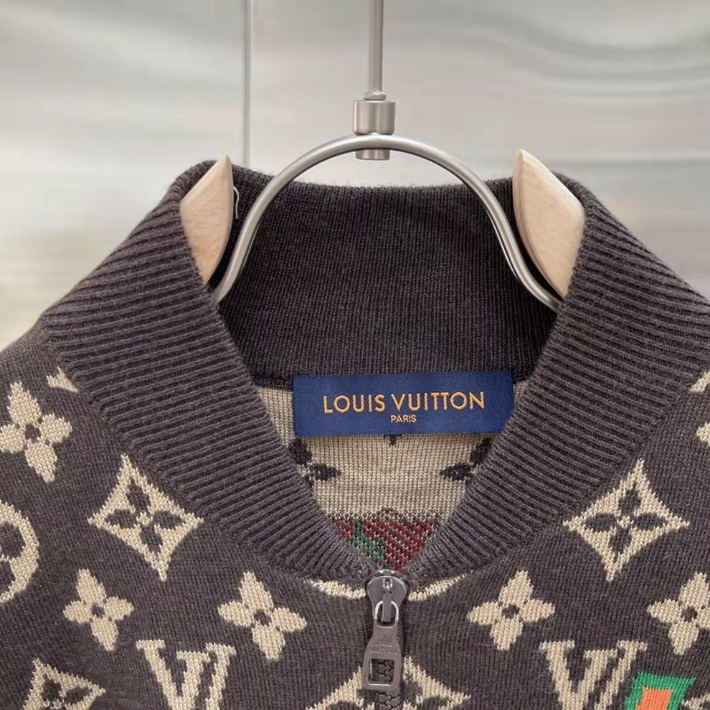 Áo khoác louis vuitton kết hợp đồng thương hiệu NbA