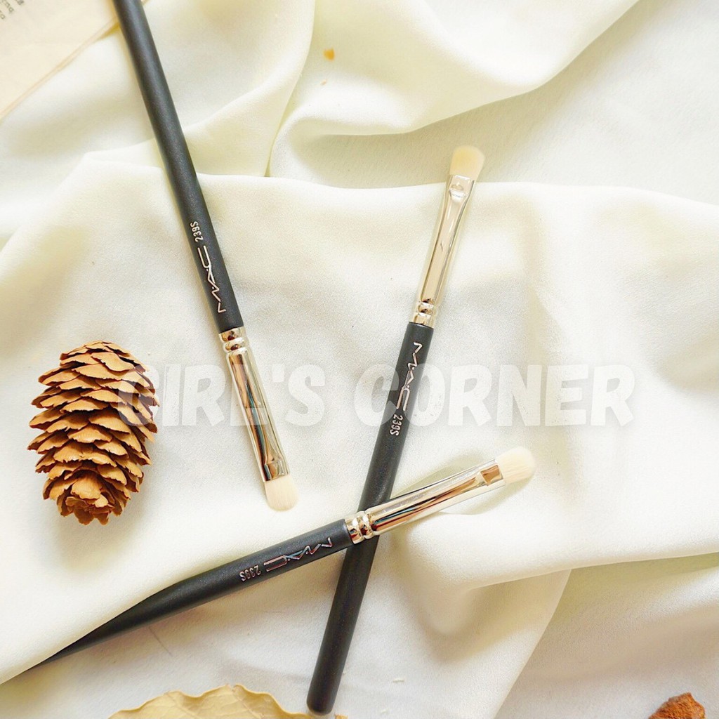 Cọ tán bầu mắt - mí dưới M 239S