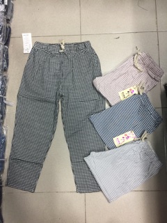 Quần lưng thun sọc caro