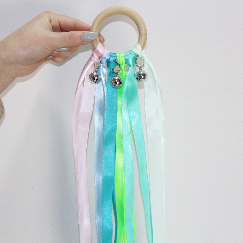 Vòng Nhẫn Ruy Băng Tự Nhiên Màu Cầu Vồng Có Chuông Đồ Chơi Gặm Nướu Cho Bé Sơ Sinh