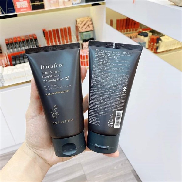 Sữa rửa mặt Innisfree se khít lỗ chân lông Super Volcanic Pore Micellar Cleansing Foam 2x 150ml