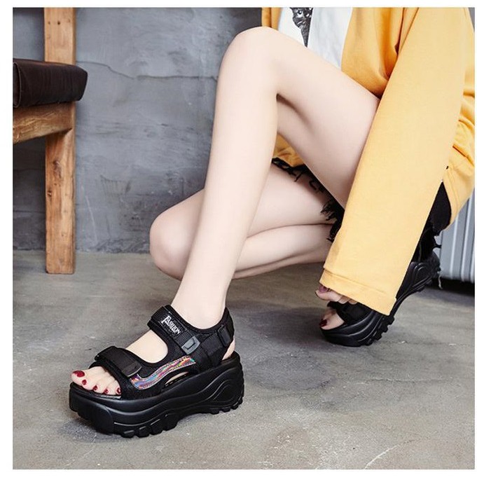 Sandal học sinh ulzzang đế độn 6p tăng chiều cao viền óng ánh_sẵn hàng