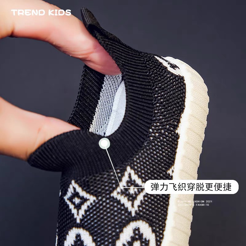 Giày Sneaker Thoáng Khí Đế Mềm Cho Bé Trai Bé Gái Size 21-32