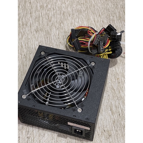 Nguồn đồng bộ hongkong GTR 600w công suất thực