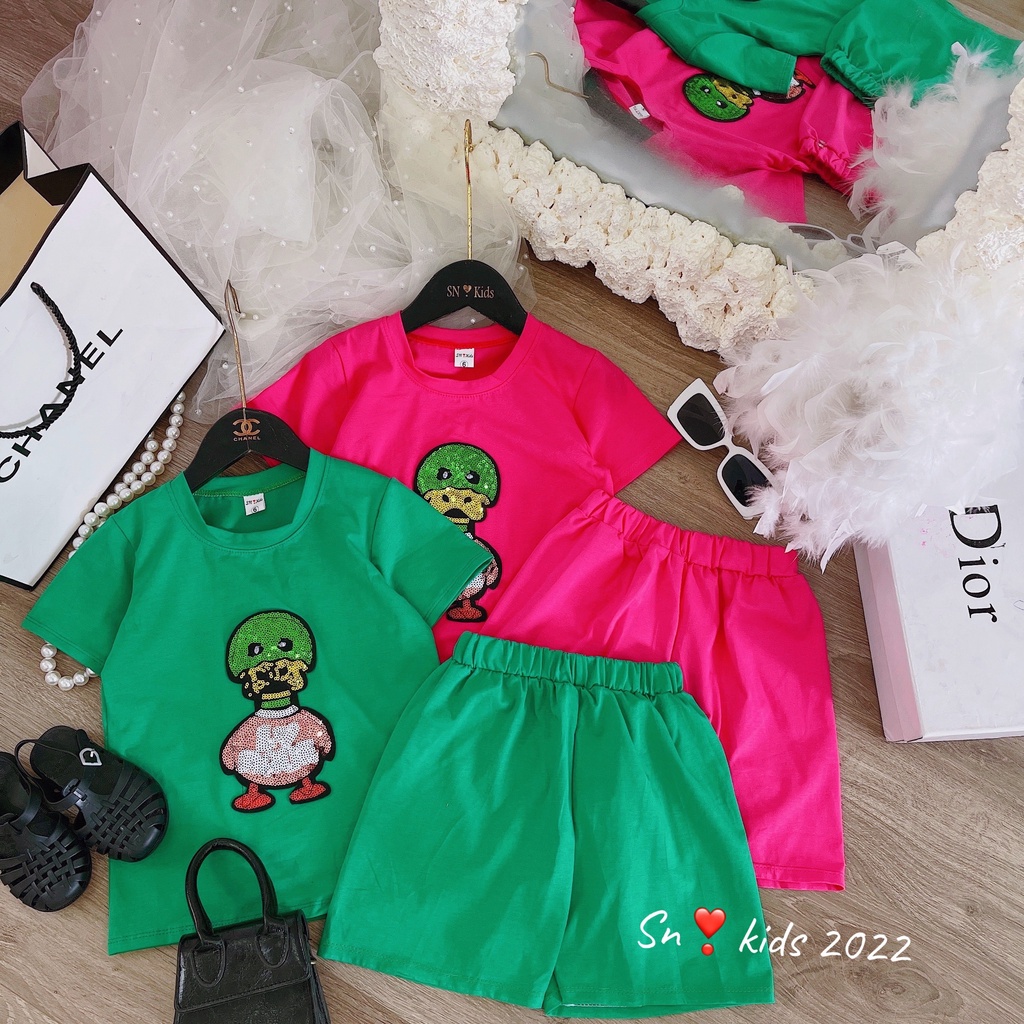 [ XẢ HÀNG] Bộ cộc tay bé gái, bộ cotton hình vịt thêu kim sa cho bé size 20-35kg