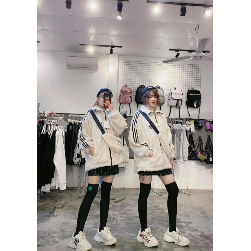 Áo khoác kèm túi