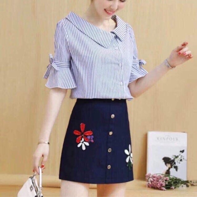 Chân váy kết hoa