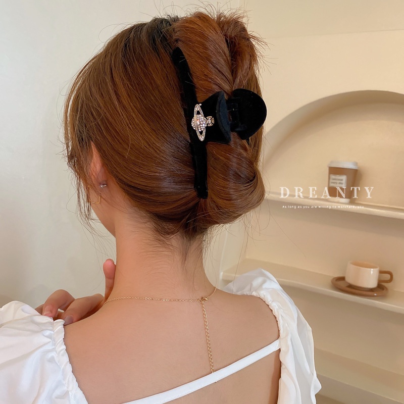 Kẹp Cá Mập Đính Kim Cương Giả Phong Cách Pháp Cổ Điển Thời Trang Ha