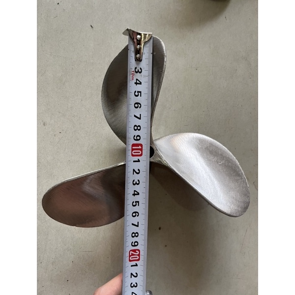 Chân vịt inox máy xăng 5hp, 5.5hp  chân vịt 3 cánh inox 316 lỗ ren 14mm, 16mm