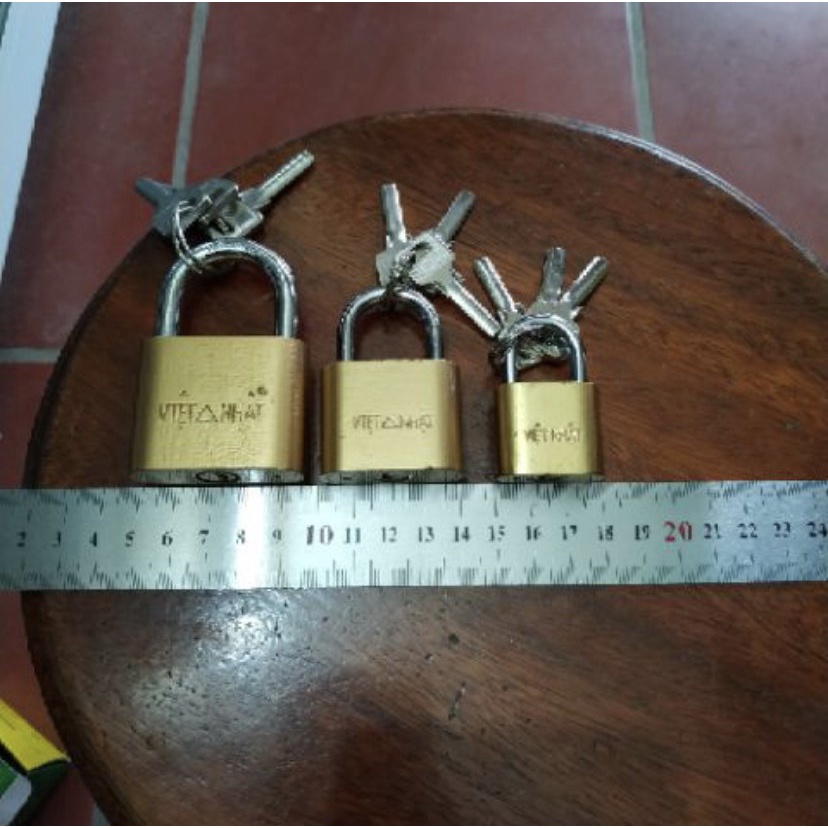 Khóa cửa Việt Nhật