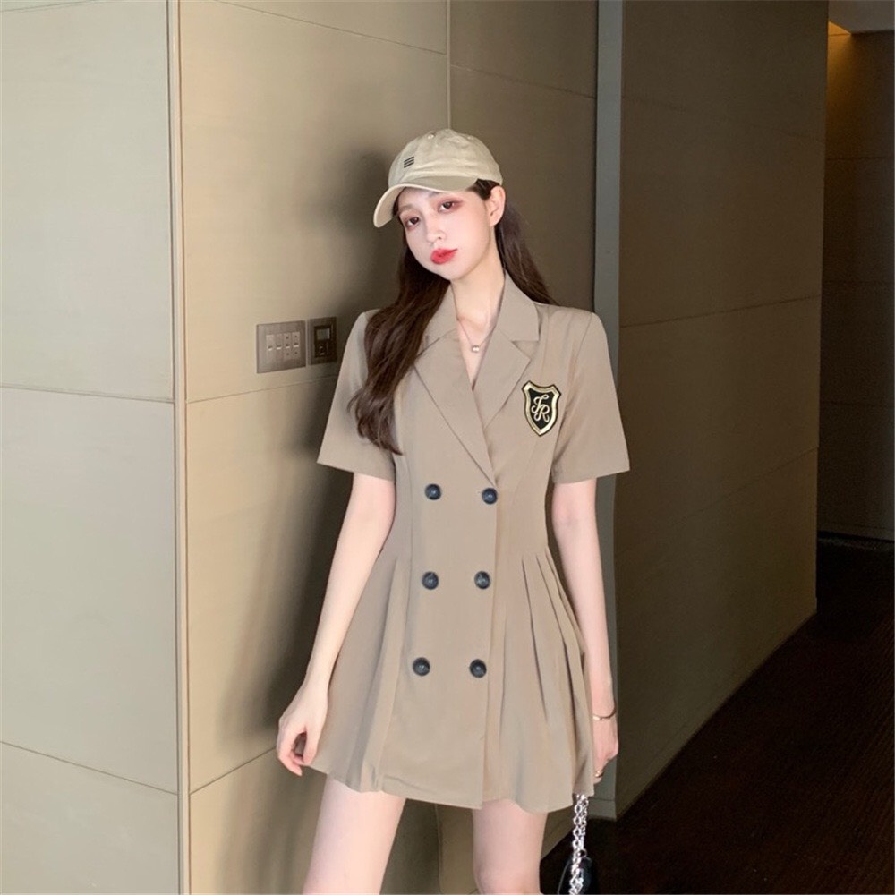 Đầm Váy Cổ Vest Xếp Li Tay Ngắn