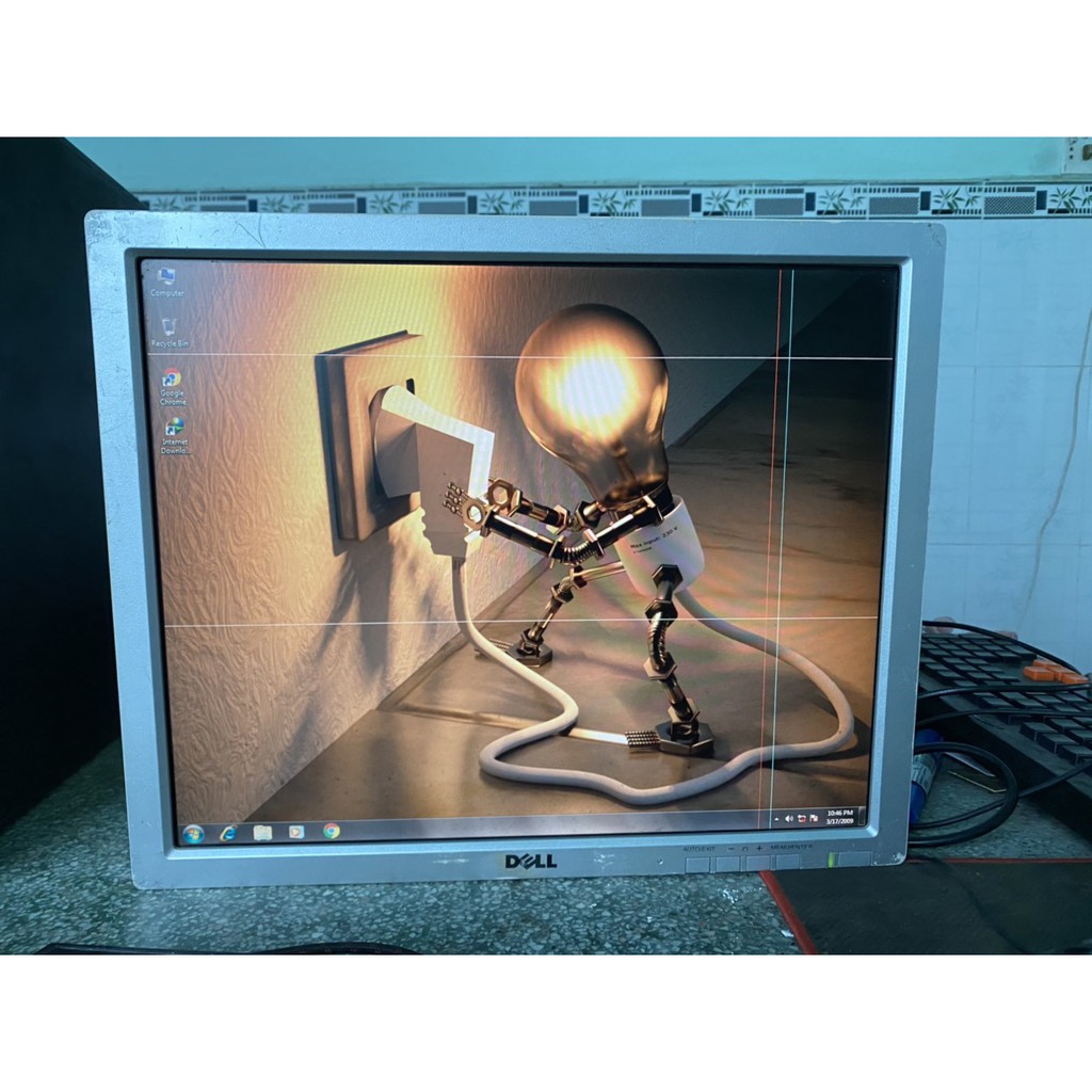 ✅[GIÁ TỐT] Xác sống màn hình lcd DELL 17inch bị lỗi như hình máy vi tính cũ