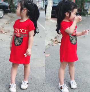 Váy Gucci cho bé