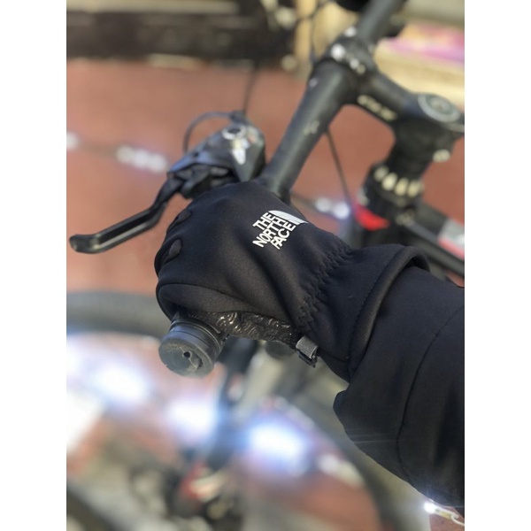 GĂNG TAY XE MÁY CHỐNG THẤM NƯỚC TNF- chống nước nhẹ