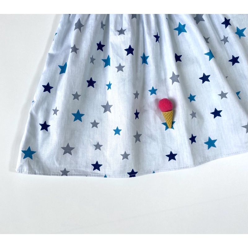 Đầm bé gái,váy trẻ em ,BITIKIDS, họa tiết ngôi sao cotton size 0 đến 5 tuổi.