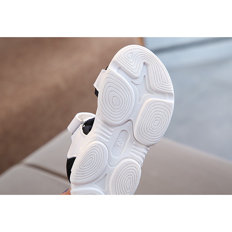 Giày Xăng Đan Hở Ngón Khóa Dán Nylon Thoải Mái Cho Bé Trai