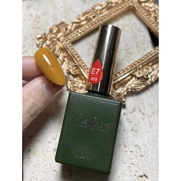 Sơn gel màu độc