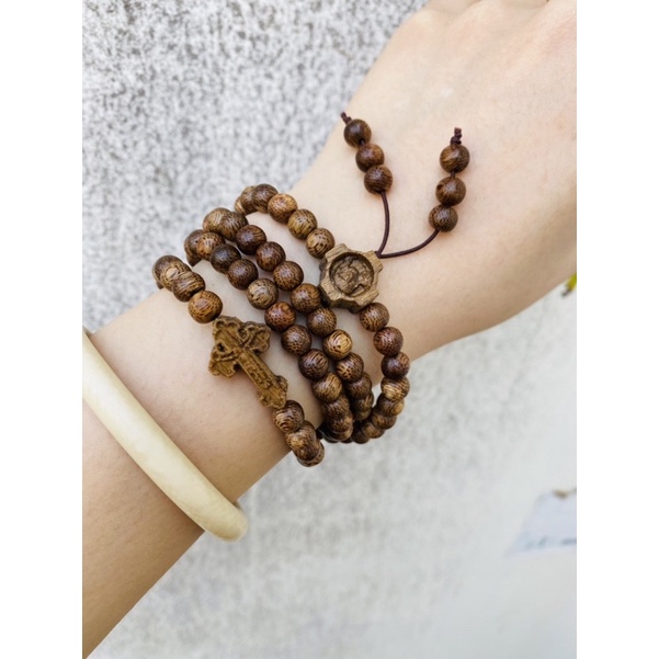 Chuỗi Vòng Trầm Hương Tốc Mix Thánh Giá và Chúa Giesu