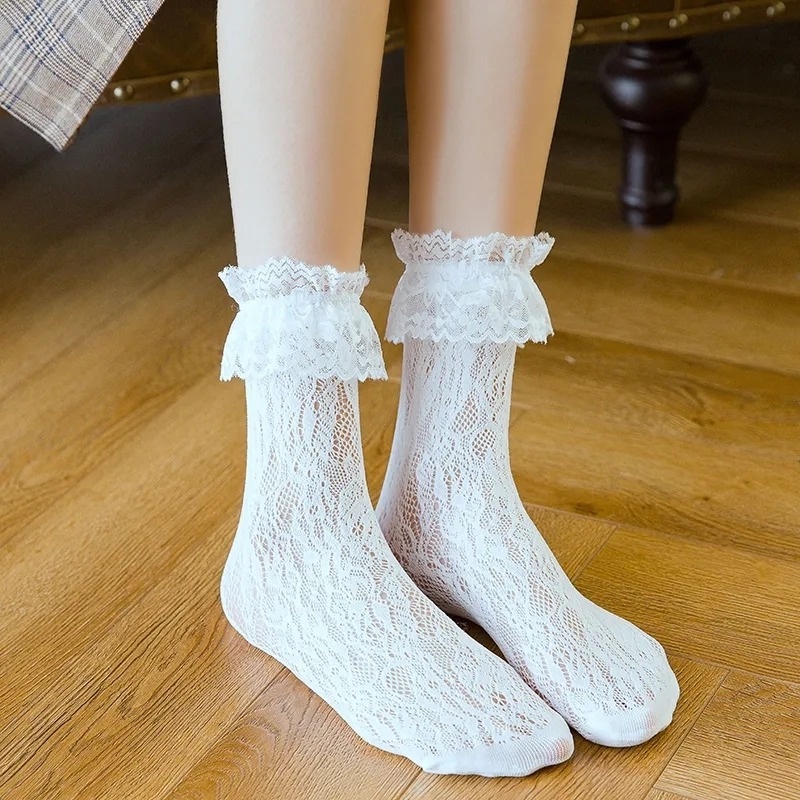Đôi vớ trong suốt thấm hút mồ hôi thêu hoa hồng dễ thương cho nữ