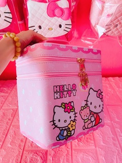 Hộp đựng mĩ phẩm kitty