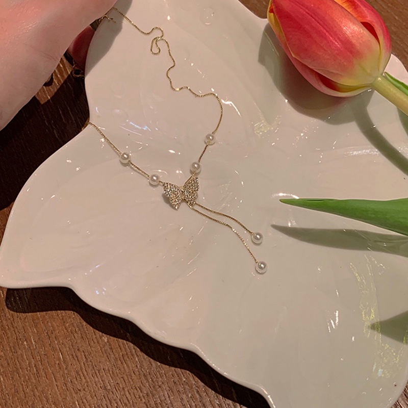 Vòng cổ Mặt Hình Bướm Phối Tua Rua Ngọc Trai Sang Trọng Thời Trang Cao Cấp Cho Nữ