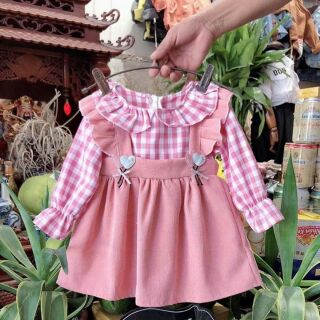 Váy yếm nhung bé gái