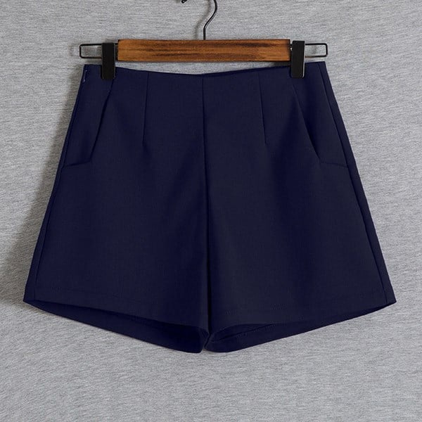Quần Short Dáng Chữ A EVA