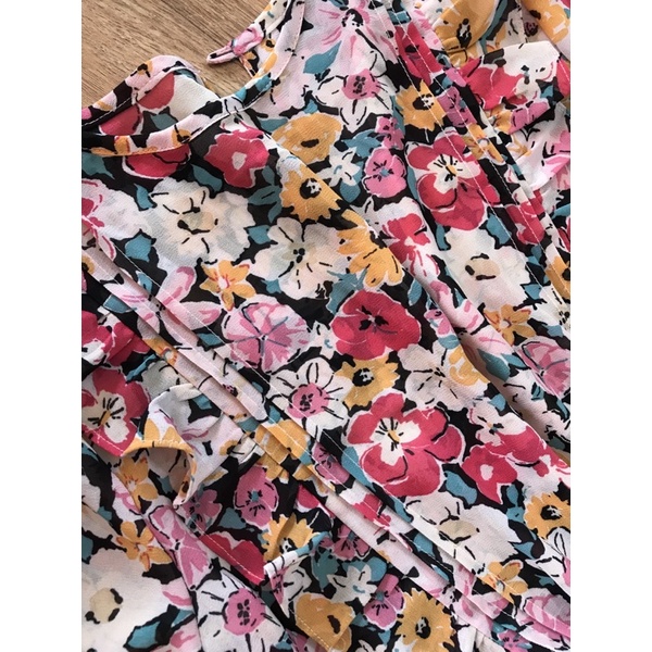 Pass váy hoa nhí bèo