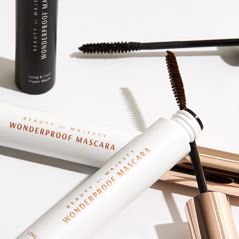 Mascara B.O.M Làm Dày &amp; Cong Mi Cỡ C 02 Super Brown Wonderproof Mascara 8g