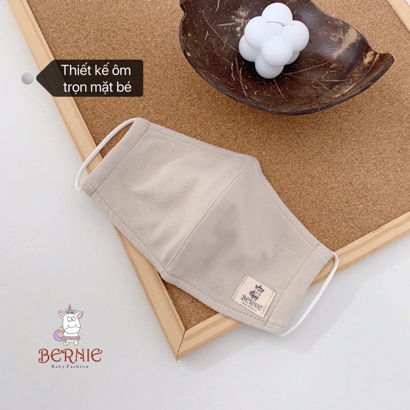 Khẩu trang bé trai bé gái Bernie 2 lớp cotton 100% hữu cơ tự nhiên thông thoáng, mềm mại với da cho bé 2-15 tuổi-V041