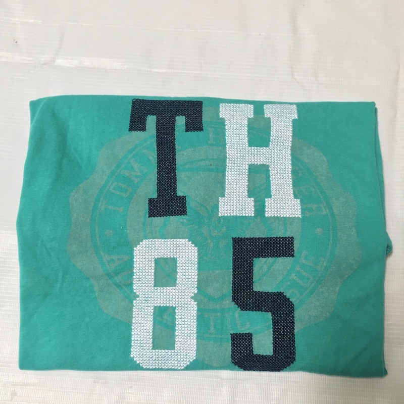 Áo thun ngắn tay Nam nữ hiệu Tommy Hilfiger màu xanh thêu logo Th85 size L  fit 70kg m7