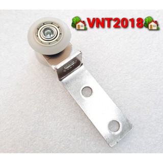 Con lăn trên cửa lùa inox tiện dụng