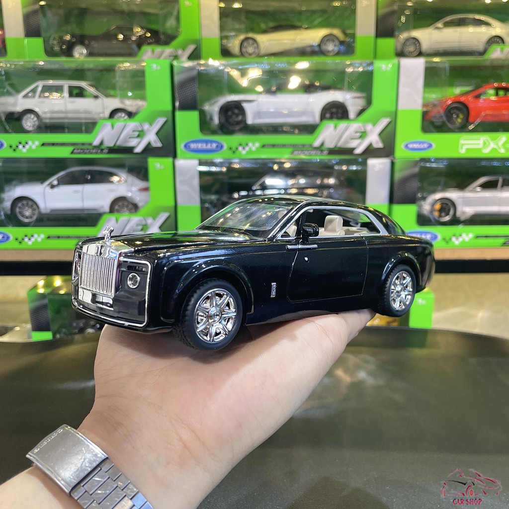 Xe mô hình ô tô siêu xe Roll Royce Sweptail tỉ lệ 1/24 hãng XLG màu đen