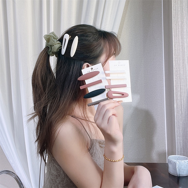 Set 2 kẹp tóc BEADIA dáng dài phong cách đơn giản thời trang dành cho nữ