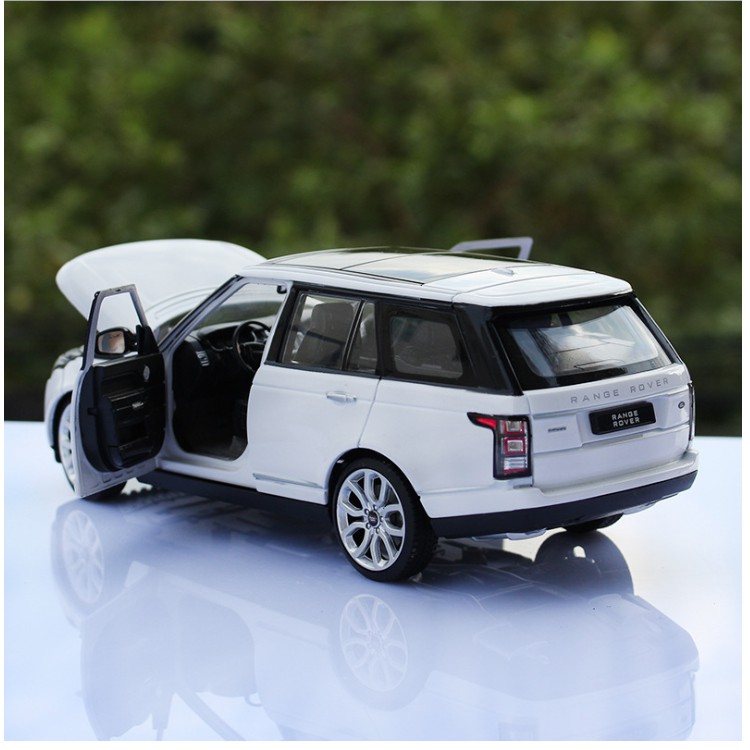 Xe mô hình ô tô Range Rover tỉ lệ 1:24 xe ô tô bằng sắt có vô lăng bẻ lái mở cửa trước đồ chơi trẻ em