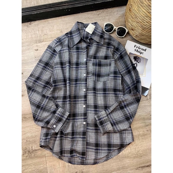 Áo sơ mi sọc caro oversize mặc quanh năm tiện lợi cho đi học đi làm và cả đi chơi