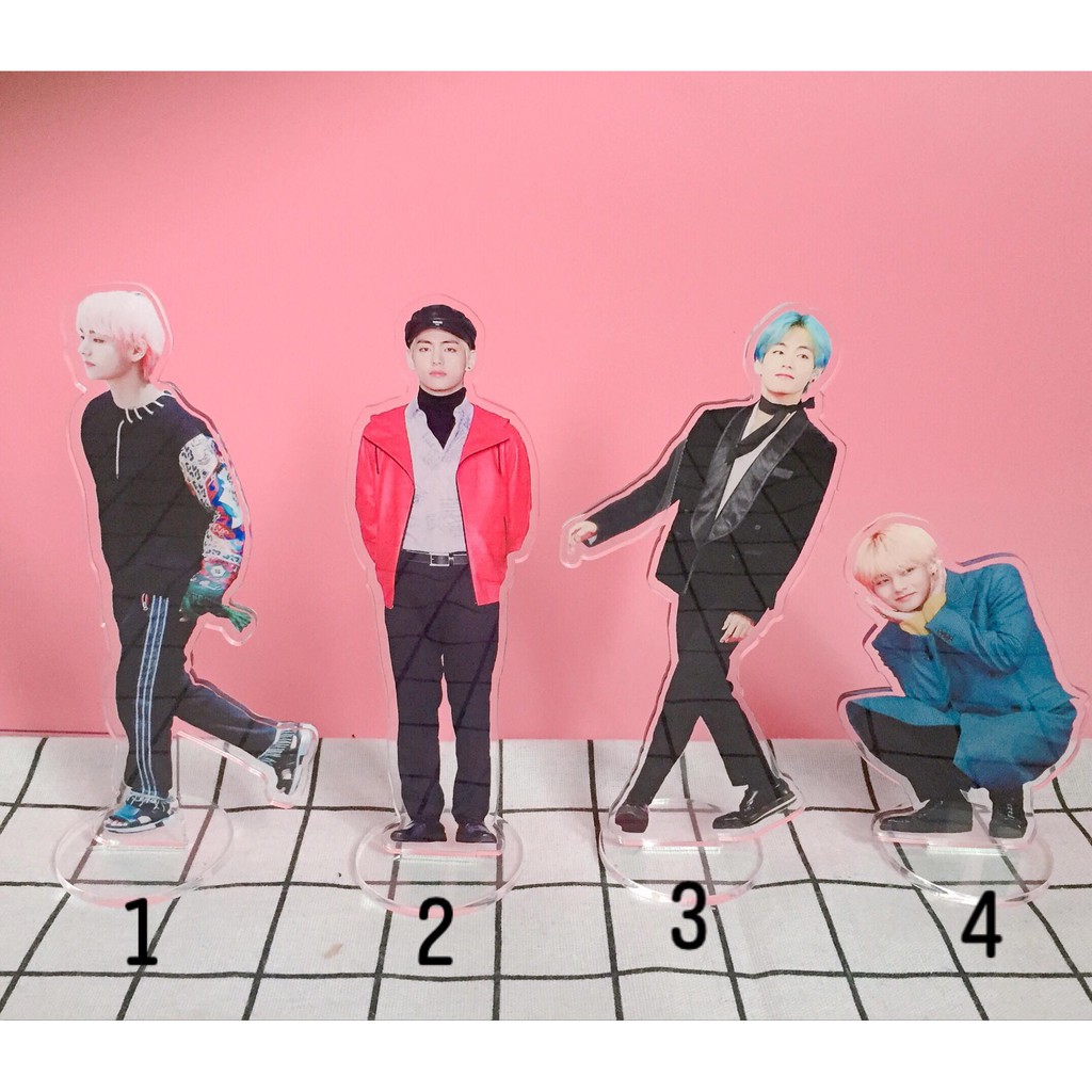 Standee tượng đứng Bangtan và thành viên trang trí bàn học bàn làm việc