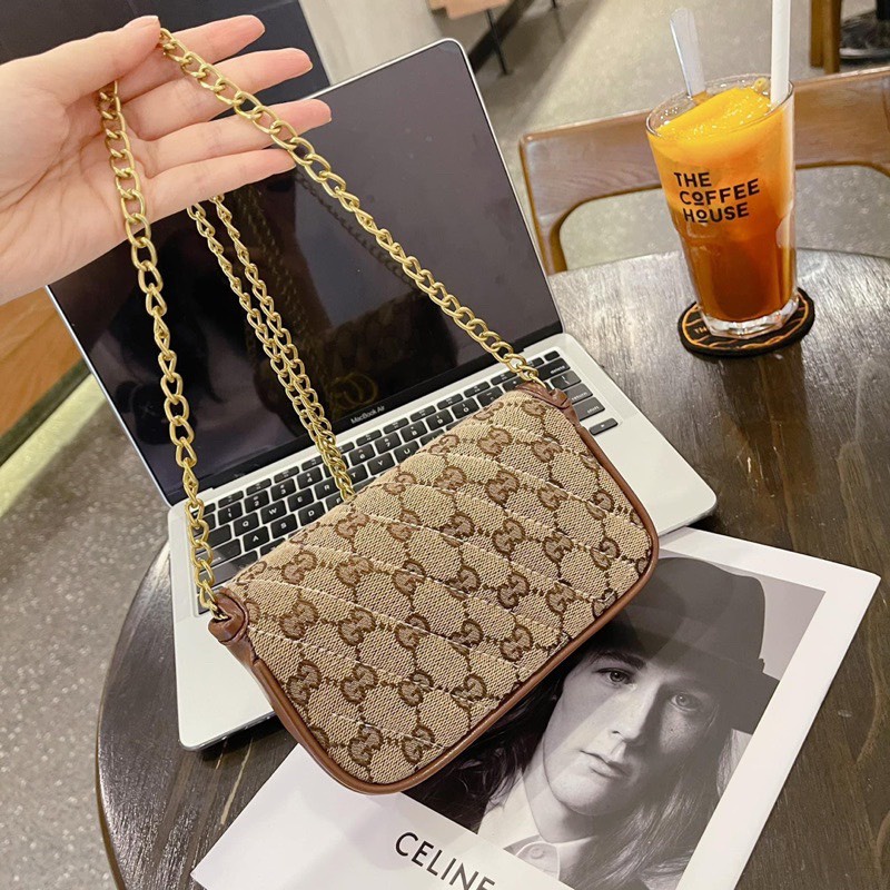 Túi Đeo Chéo GU CHÌ Size 18Cm Viền Túi Nâu Thêu Hoạ Tiết Chất Dạ Siêu Đẹp duyencuong688