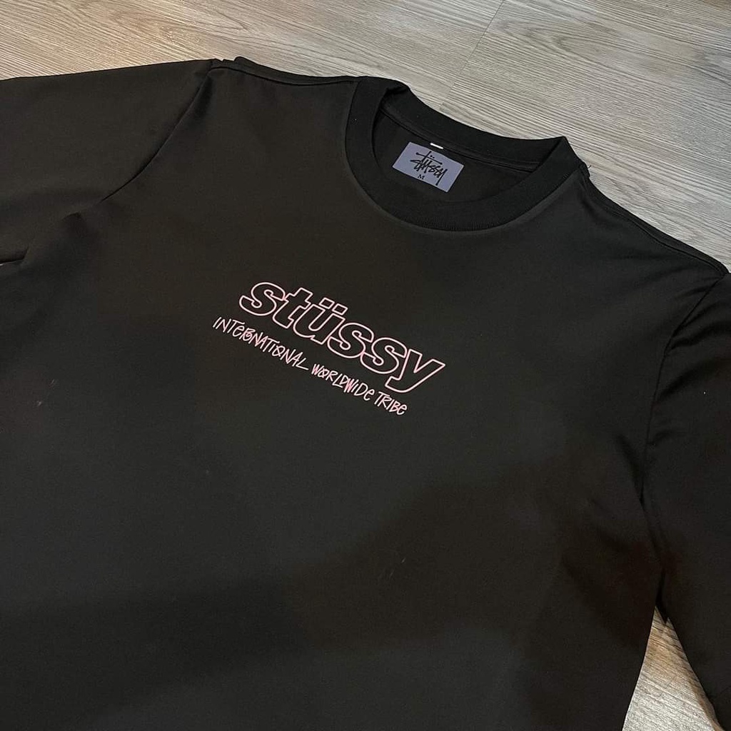 Áo thun phom rộng Stussy Italic in chữ full lưng đằng sau