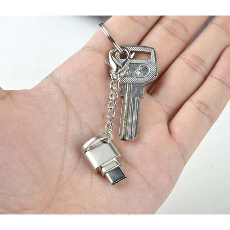 Đầu đọc thẻ GoPro cho điện thoại.