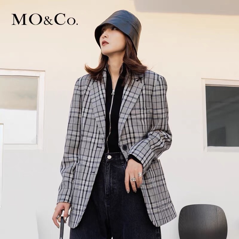 Áo khoác sọc Mo&Co