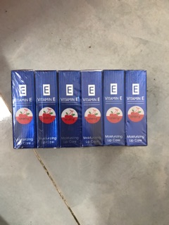 Son dưỡng môi vitamin E ( Thái Lan )
