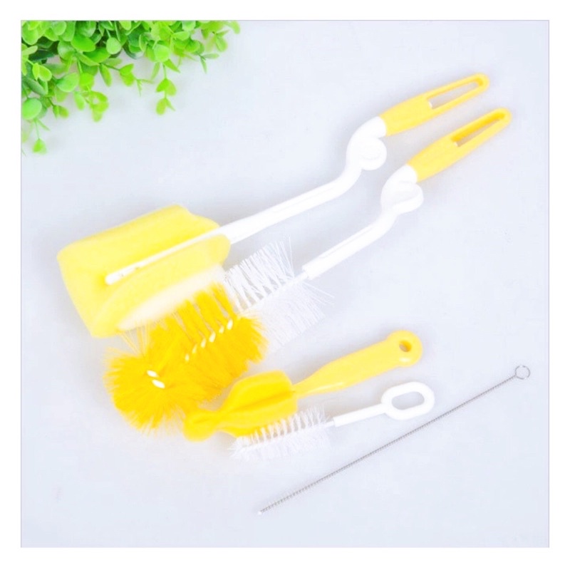 Cọ Bình Sữa Và Núm Ti 5 Chi Tiết Tiện Lợi Cho Mẹ Và Bé