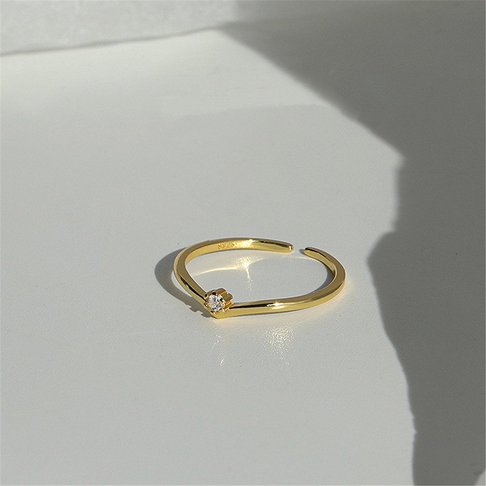 Nhẫn Yanqueens đính đá kim cương nhân tạo kiểu chữ V sang trọng thời trang làm quà tặng cho nữ