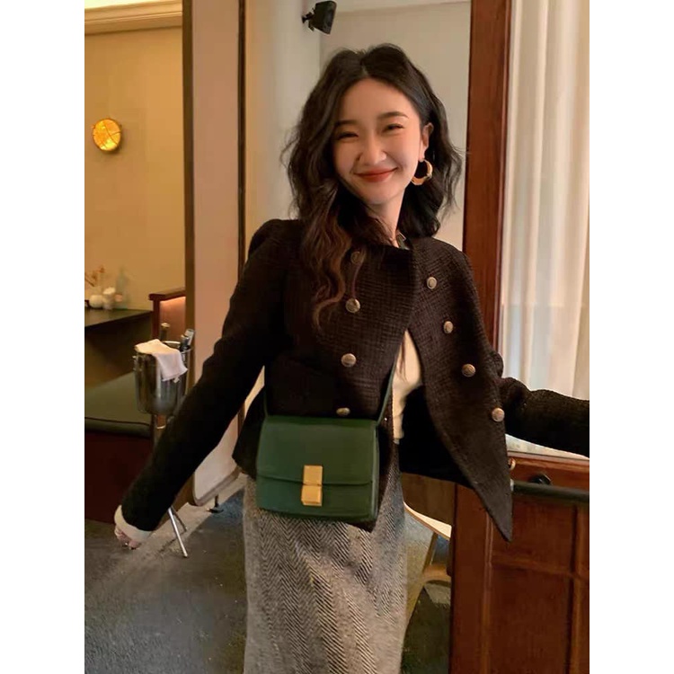 Áo khoác dạ vải tweed phong cách cổ điển RÊU cúc đồng thanh lịch